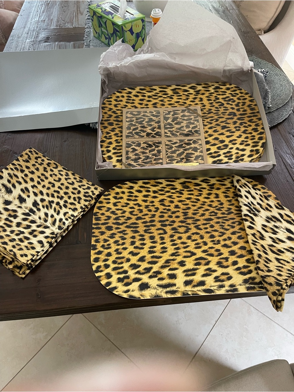1Leopard Print Placemat and Napkin Set - Yellow & Black 1 pimpernel placemat set